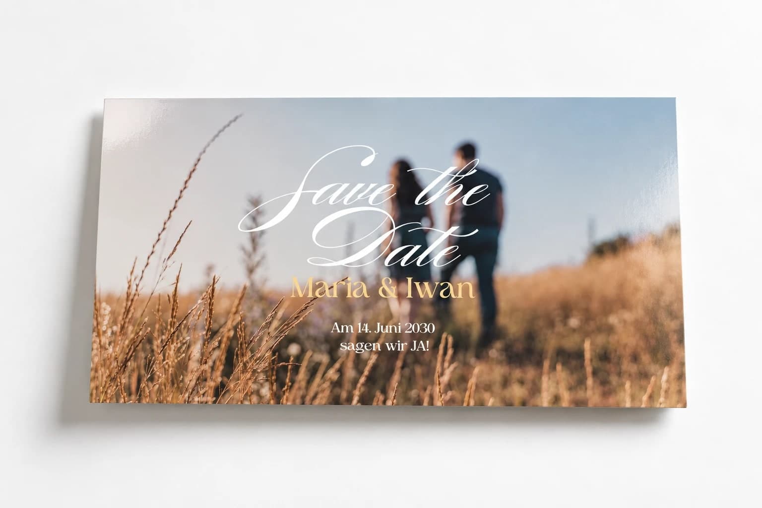 Save-the-Date-Flyer mit eigenem Foto